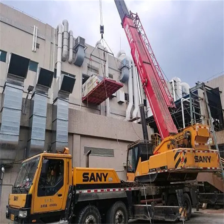 白茅湖农场租赁大型汽车吊，助力工程项目高效进行