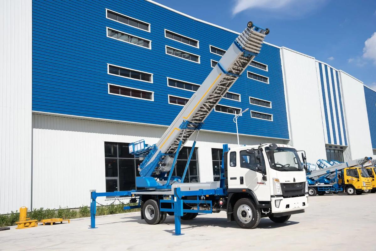 白茅湖农场小型云梯车上料车租赁多少钱