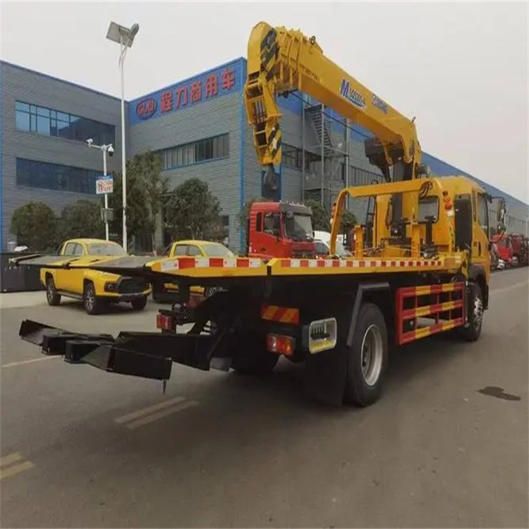 白茅湖农场附近小随车吊出租电话，轻松解决搬运烦恼