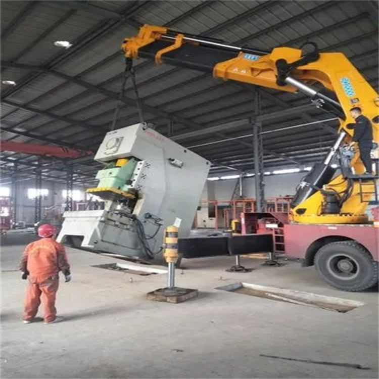 白茅湖农场80吨折臂吊车出租附近电话