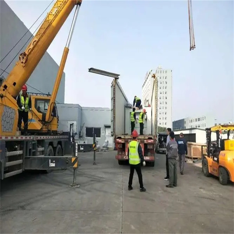 白茅湖农场如何找到附近的吊车救援服务