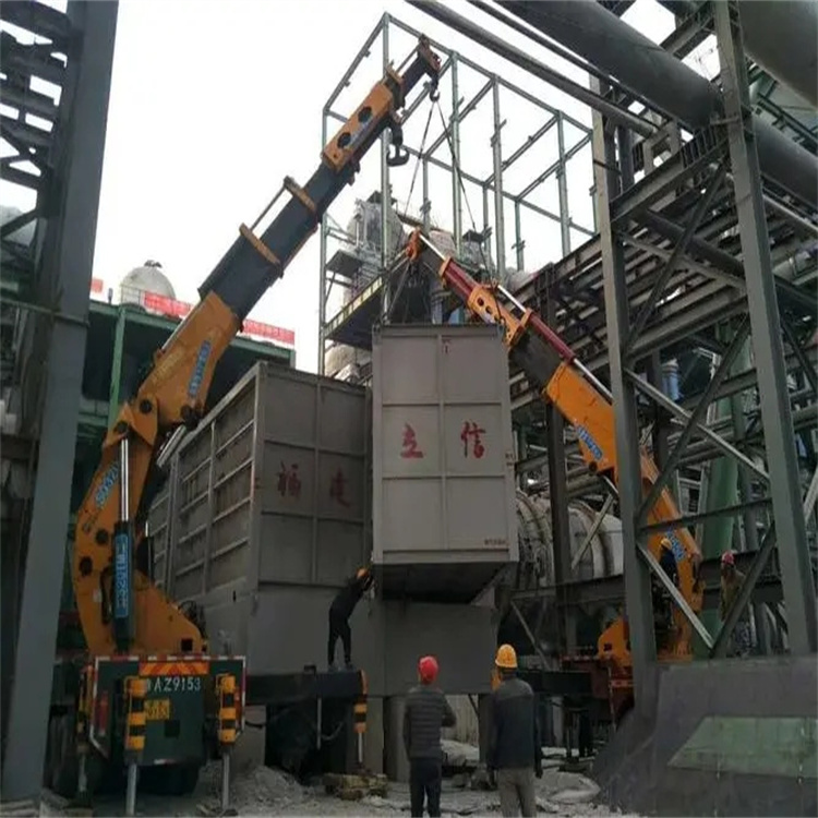 白茅湖农场折臂吊车租赁电话